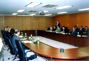 ���Z���^�X�N�t�H�[�X�i�P��22���j