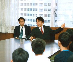 �q�ǂ������֌��w�f�[�ɂ����Ďq�ǂ��B�ƍ��k����|����b�i�W��25���j�ƈɓ�����b�i�W��26���j